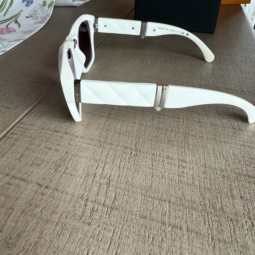 CHANEL White Sunglasses Modern Minimalist Design